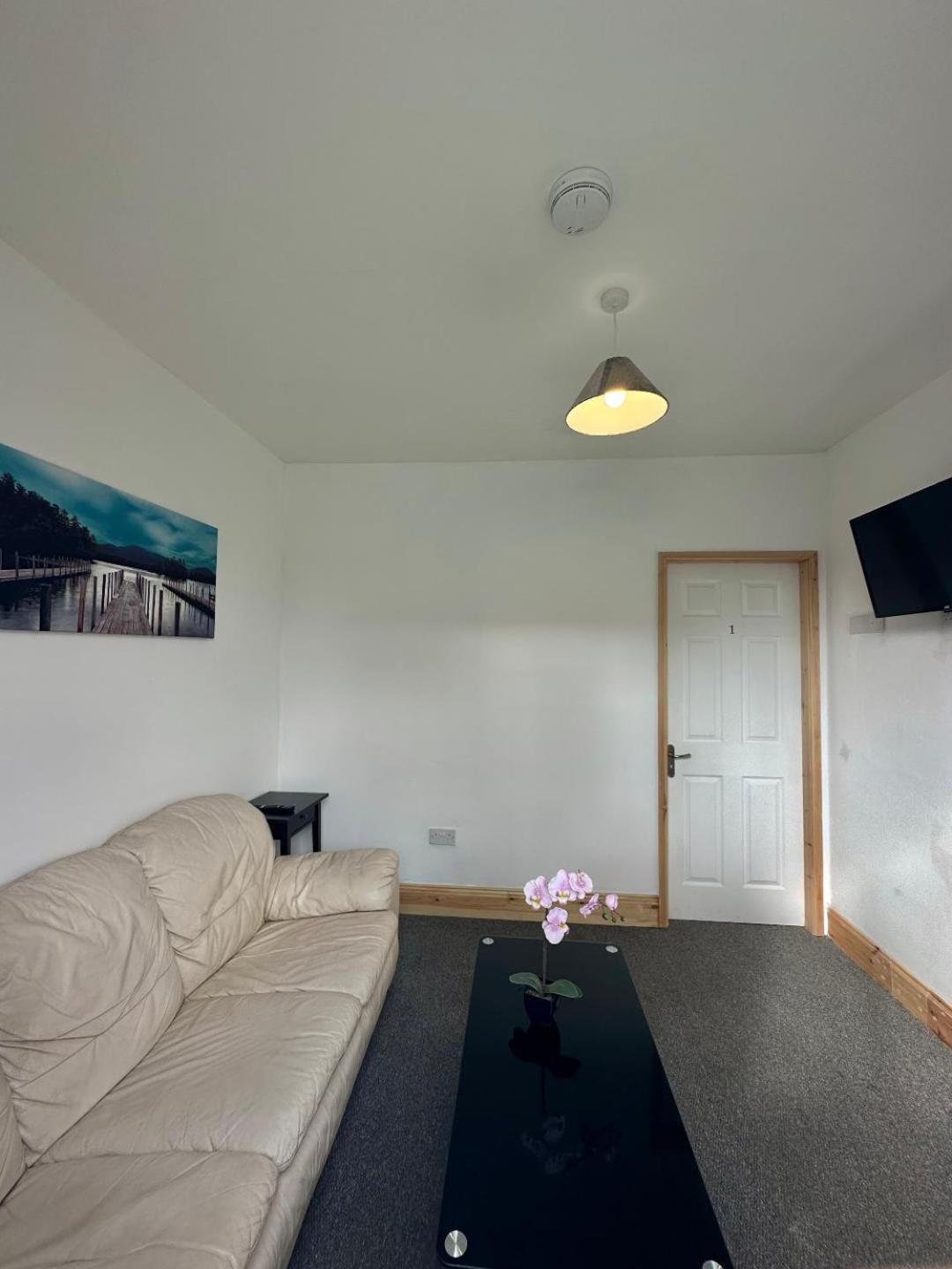 Browning House Bedrooms I Long Or Short Stay I Special Rate Available Derby Exterior foto